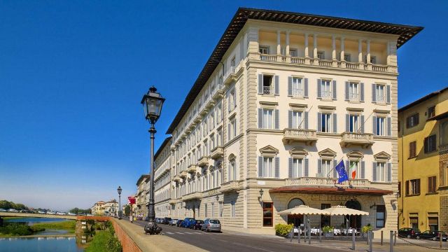 Отель St. Regis Florence Отель St. Regis Florence